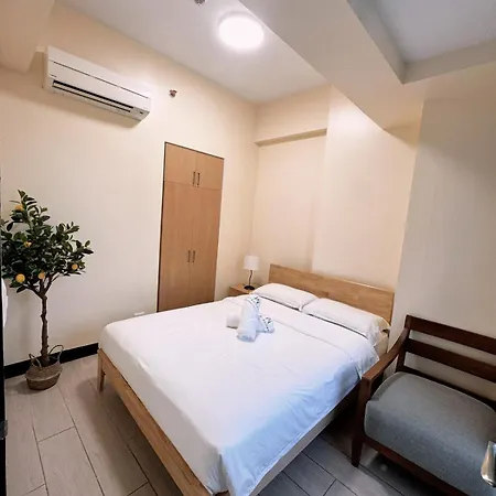 High-Floors Seaview Unit For You - Mactan Newtown